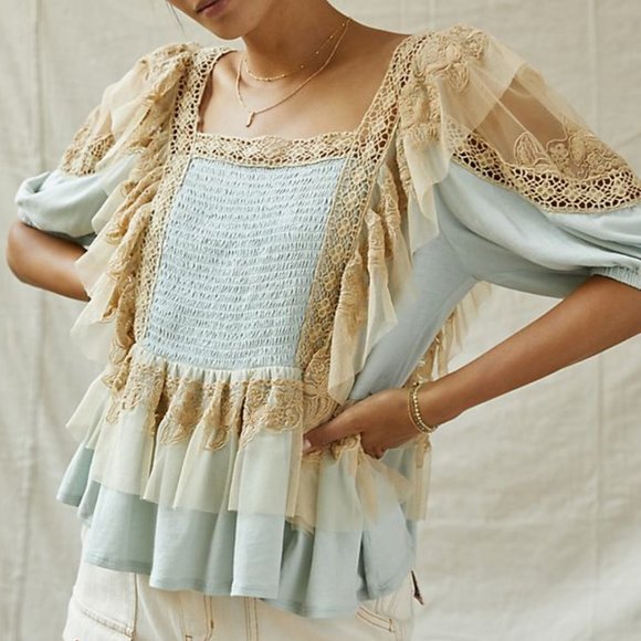 NEW Anthropologie Women Ruffled Lace Peplum Short Sleeve Pullover Blouse - Picture 1 of 4